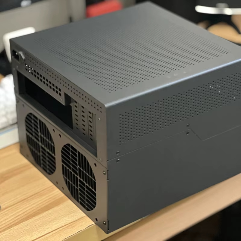 علبة خادم NAS بـ 10 فتحات، هيك - مراجعة Retro Gaming Pc Case وسعره