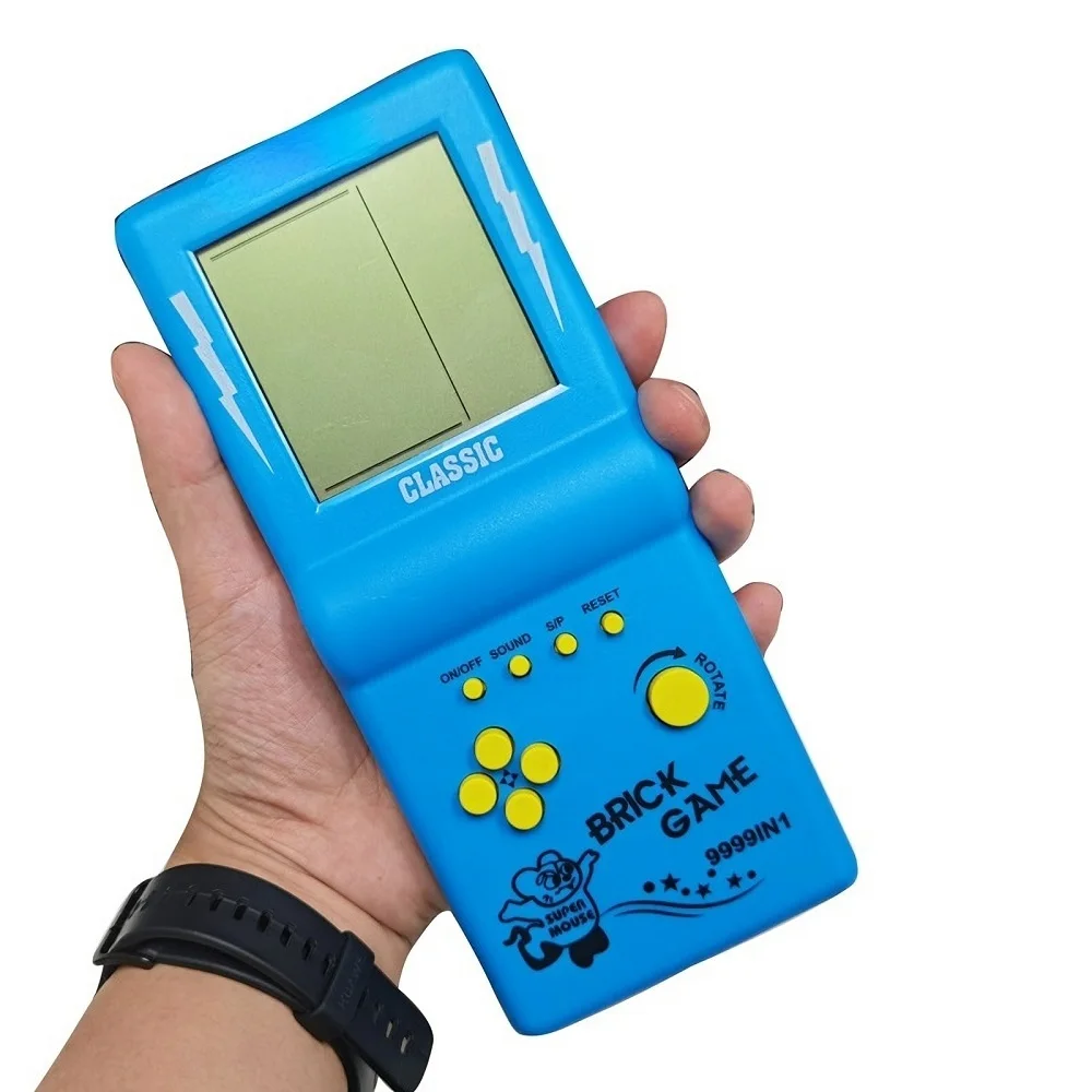 جهاز ألعاب محمول كلاسيكي بتصمي - مراجعة Retro Gaming Years وسعره